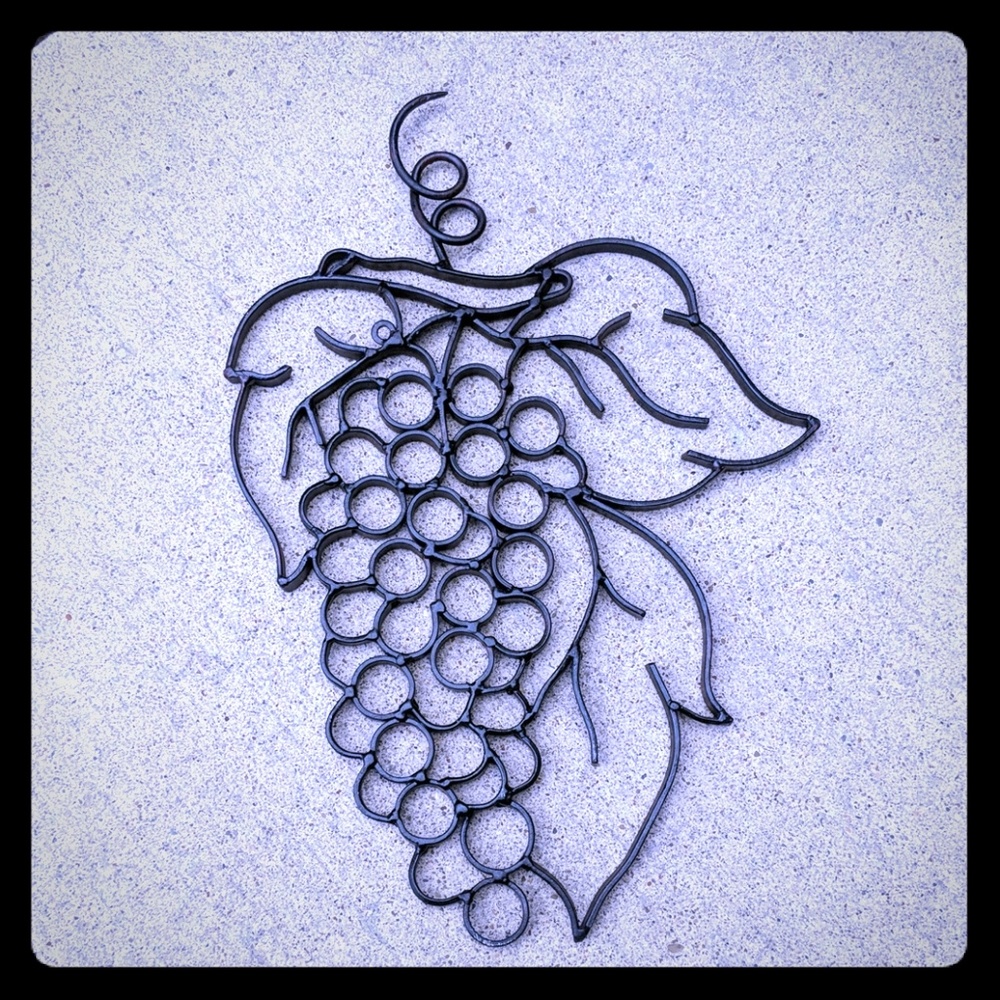 Iron cluster grapes iron wall decor rustic black